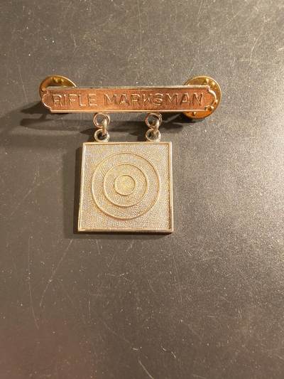 老王徽章第161期 - 美国海军陆战队步枪精确射手资格章    带厂标