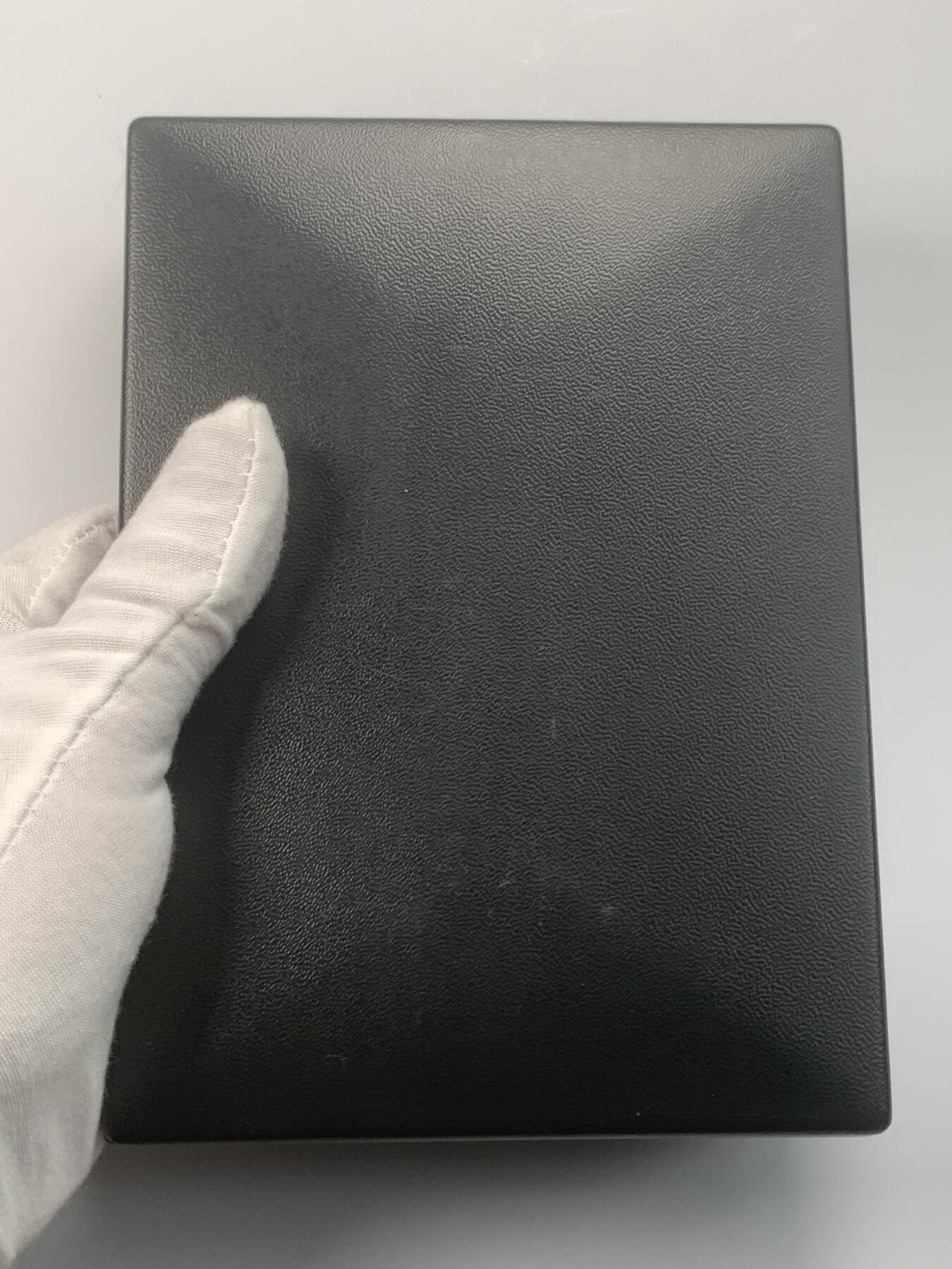 掌中浮雕-藏着的欧洲第040场 1974年冰岛建城1100年纪念，原盒，银章限量发行2000枚，银章（925）70mm/300g，铜章，70mm/310g