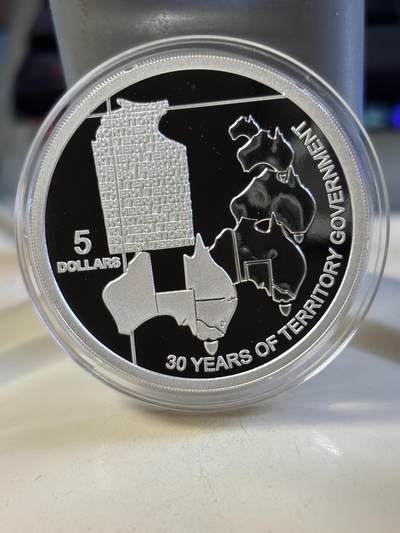 第181期拍卖 - 澳大利亚2008年北领地地图30周年36.31克纪念银币，999银，发行12500枚