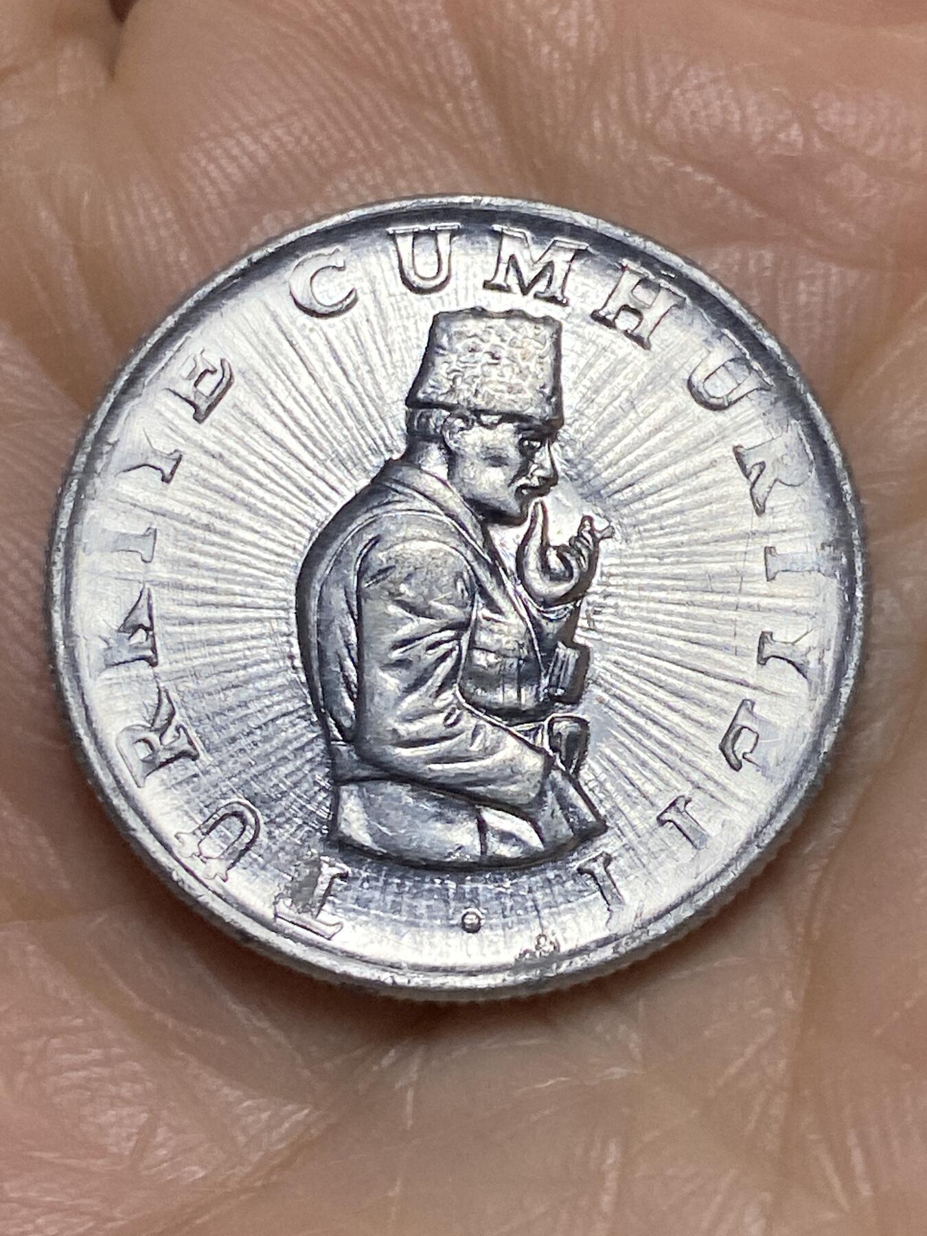 2025年第一百二十二场(总第一百四十八场）外国好品散币(免佣金) 土耳其🇹🇷1981年10里拉