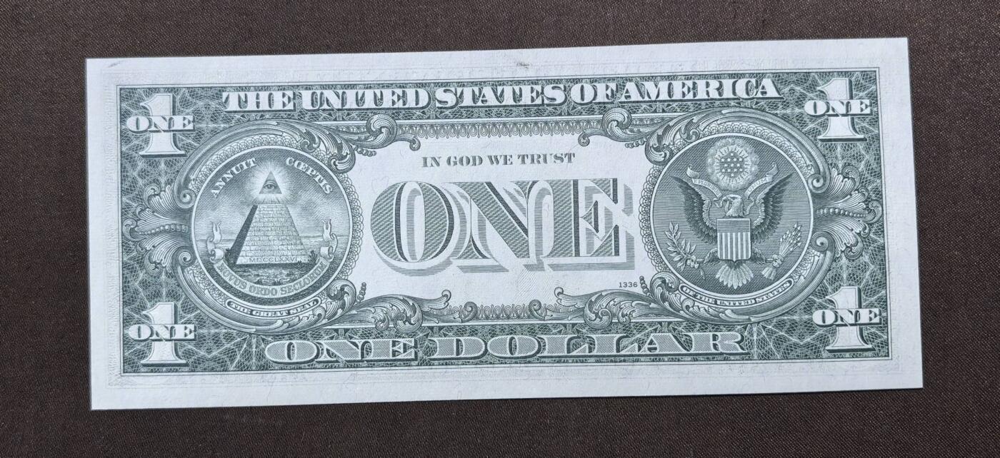 北京马甸外国币专卖第146期，外国纸币币专场，陆续上拍，欢迎关注 1969年版美国1美元全新纸币