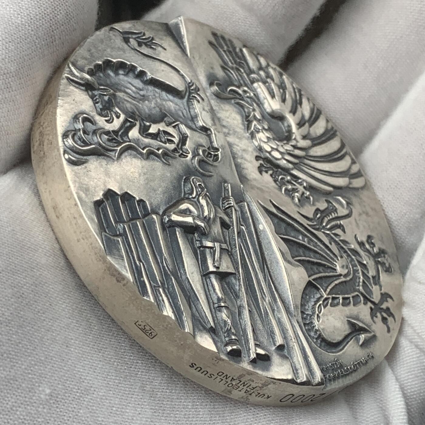 掌中浮雕-藏着的欧洲第040场 1974年冰岛建城1100年纪念，原盒，银章限量发行2000枚，银章（925）70mm/300g，铜章，70mm/310g