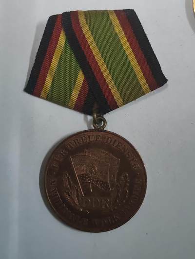 韵星假日拍卖第三十期 -- Rimey Holidays Auction 30 - 民主德国铜级国家人民军圆满服务奖章