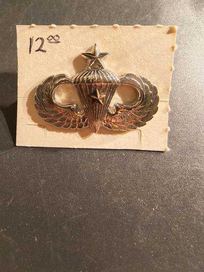 老王徽章第161期 - 美国空降兵中级技能章