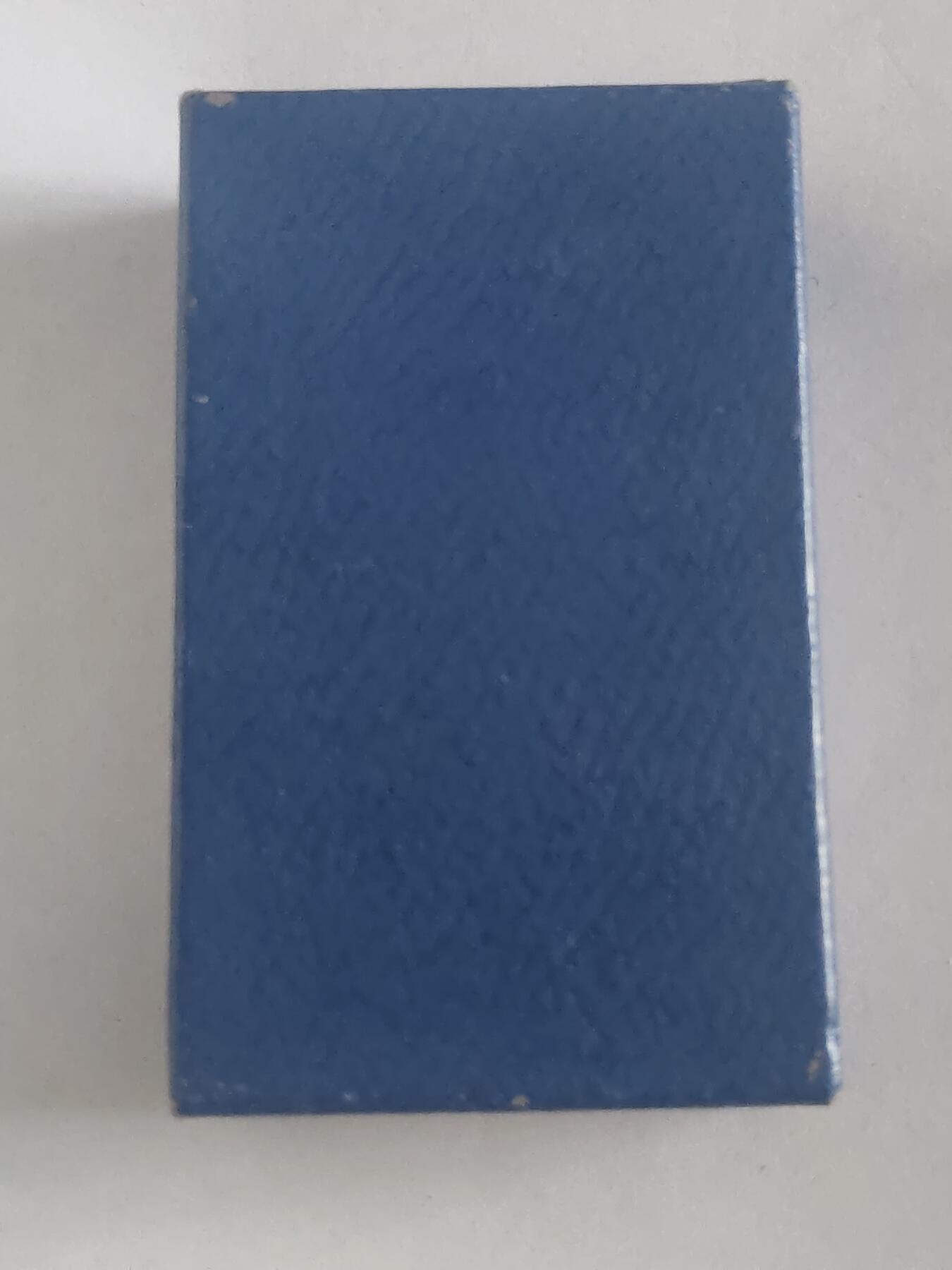 韵星假日拍卖第三十期 -- Rimey Holidays Auction 30 民主德国金级斐斯泰洛齐奖章 带原盒