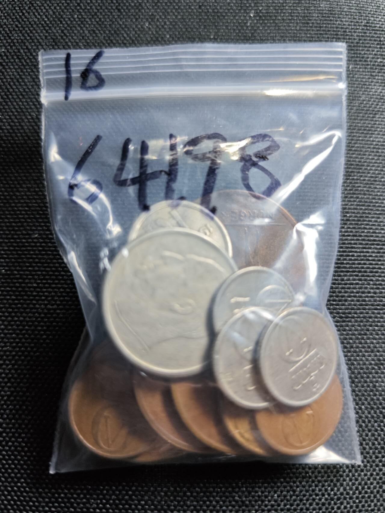 KK钱币收藏小铺  第364场  2月预留时间 周末发货  挪威动物版一组16枚