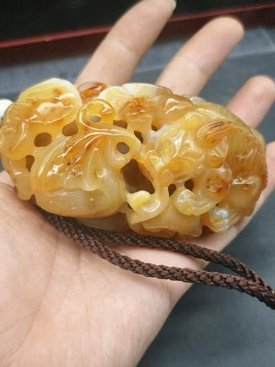 83期回流戒指饰品杂件纪念章丝路钱币专场 - 手把件