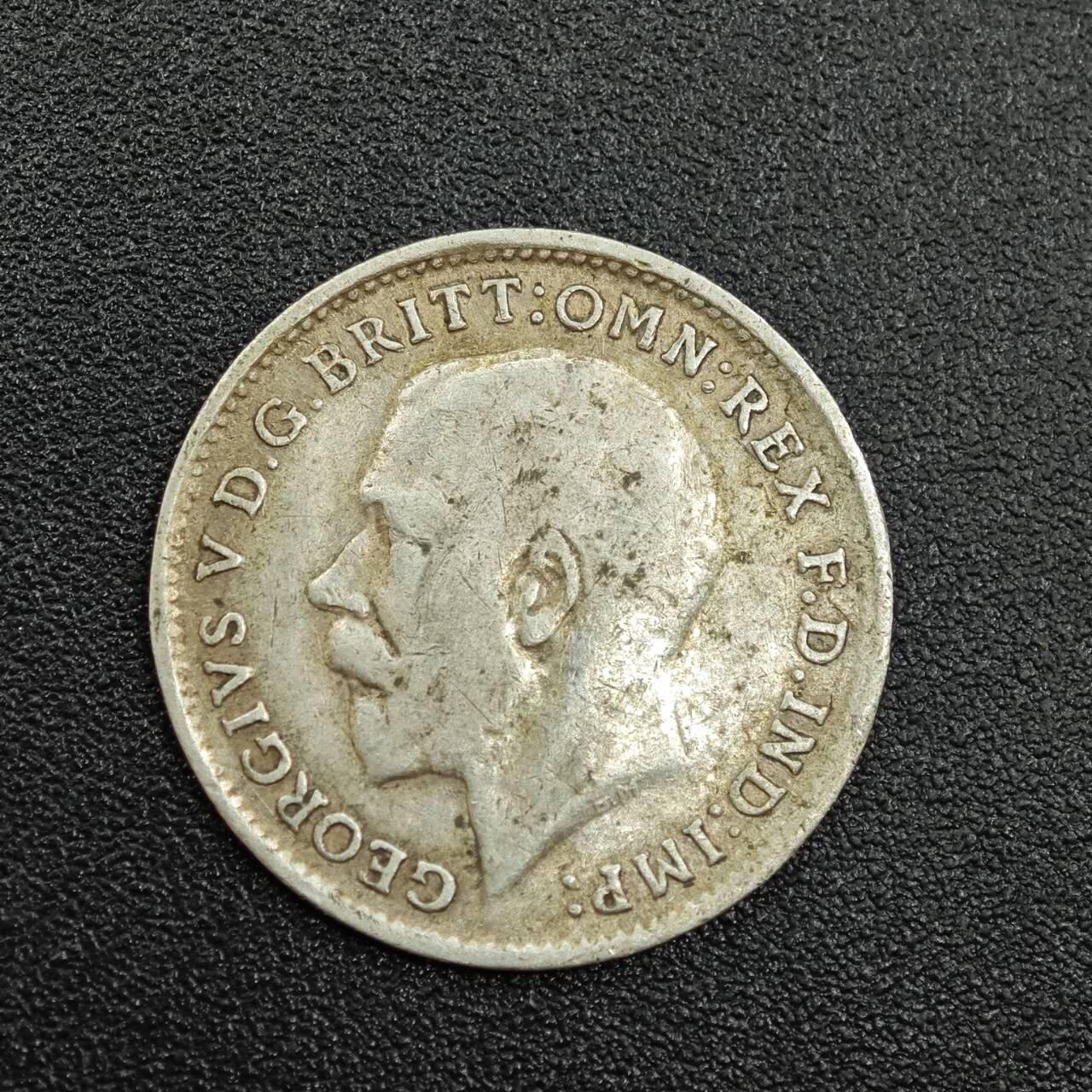 【淘币小摊】实时拍第七百八十八拍   散币小银币场   满百包邮可预留二周 每周一统一发货   英国1914年乔治五世3便士银币