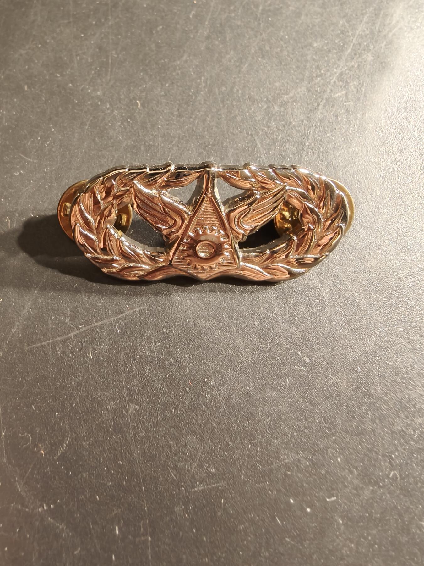 老王徽章第161期 美国空军土木工程师技能章