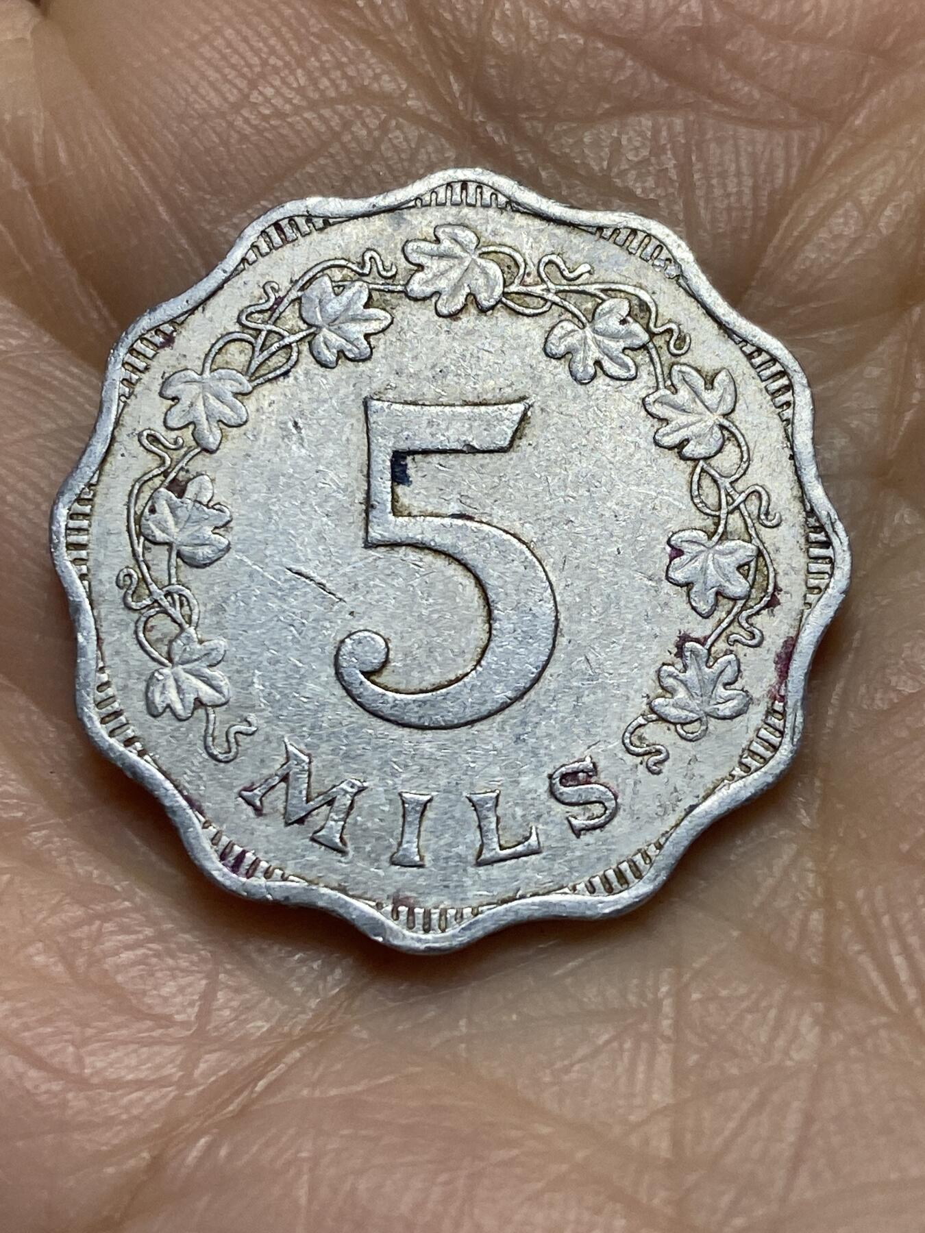 2025年第一百二十二场(总第一百四十八场）外国好品散币(免佣金)