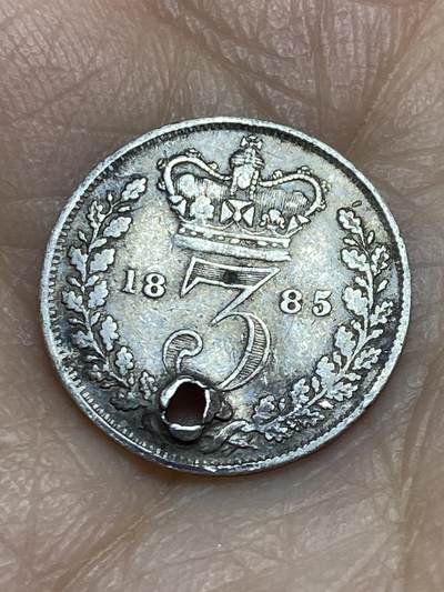 2025年第一百二十三场(总第一百四十九场）外国好品散币(免佣金) - 英国🇬🇧1885年3便士银币(维多利亚女王青年，925高银)