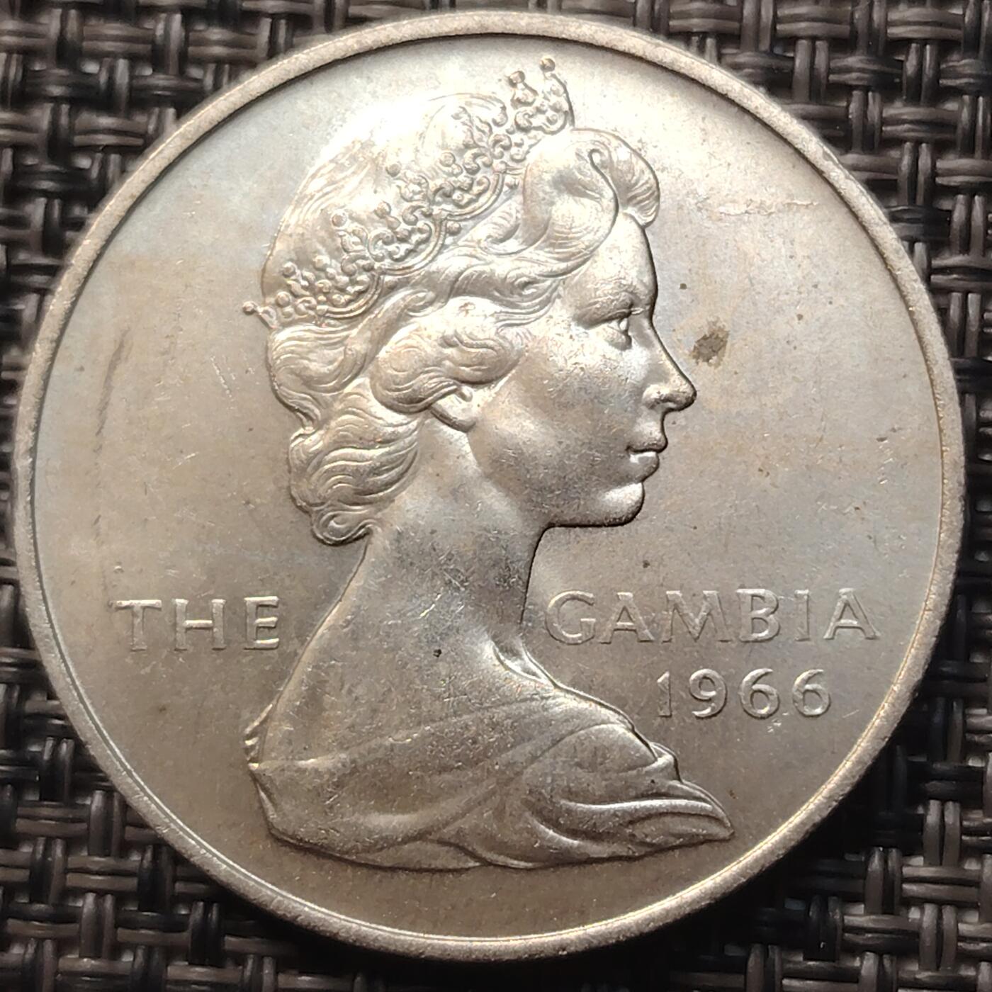 布加迪🐬～世界钱币(上海)🌾第 257 期 /  各国套币和散币