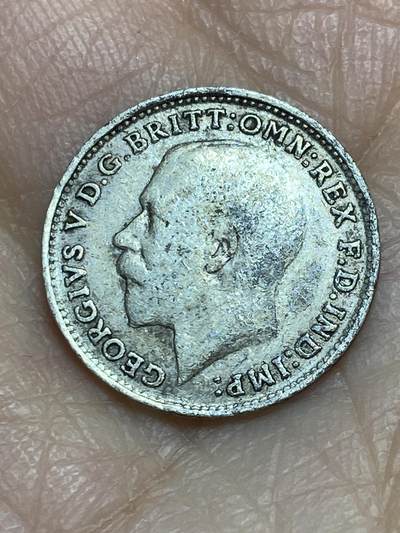 2025年第一百二十三场(总第一百四十九场）外国好品散币(免佣金) 英国🇬🇧1919年3便士银币(乔治五世第一版，925银)