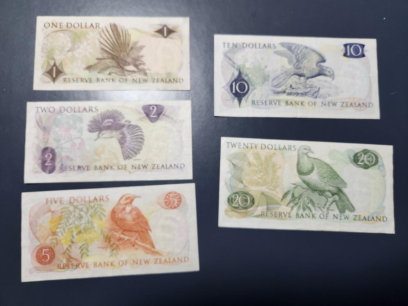 11月5号晚上8点 外国纸币自动截拍第51场