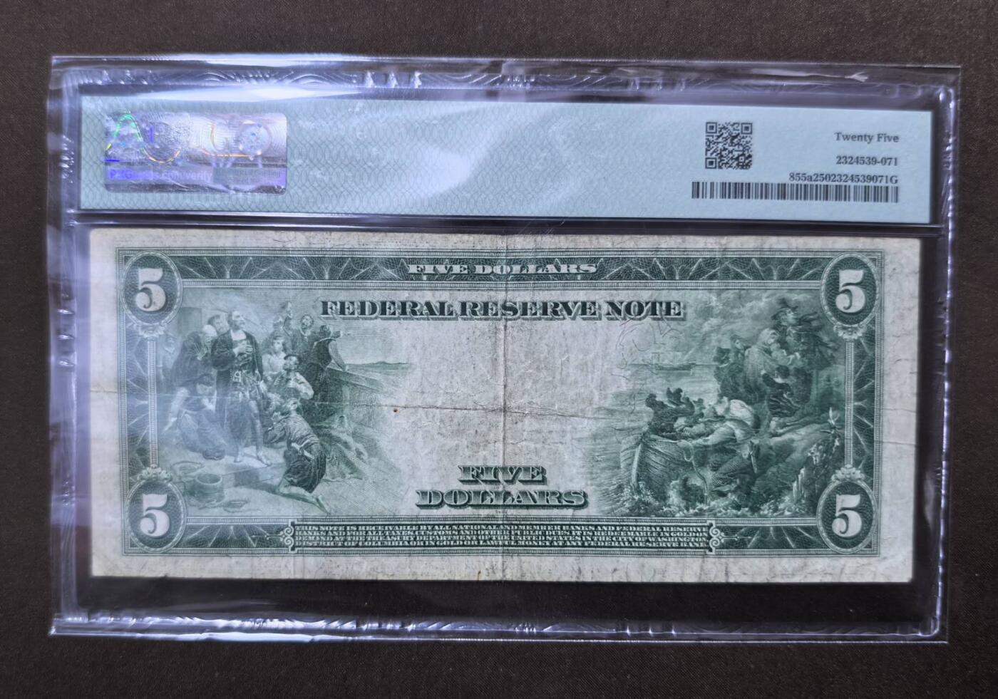 北京马甸外国币专卖第146期，外国纸币币专场，陆续上拍，欢迎关注 大幅篮库印1941年美国5美元联邦储备券（费城）。PMG评级25分。