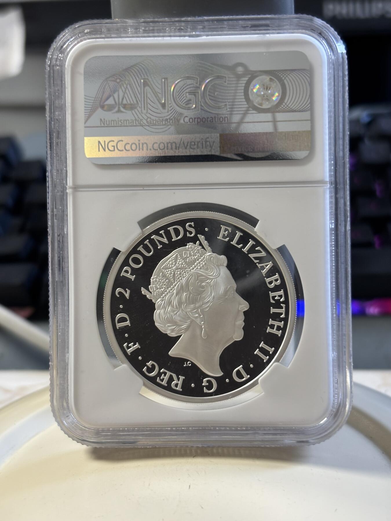 第181期拍卖 英国2019年神兽系列博福特耶鲁山羊银币NGC-PF70特殊便签，999银，发行4360枚