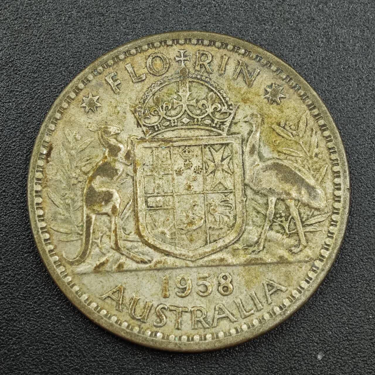【淘币小摊】实时拍第七百八十八拍   散币小银币场   满百包邮可预留二周 每周一统一发货   澳大利亚1958年伊丽莎白二世弗洛林银币