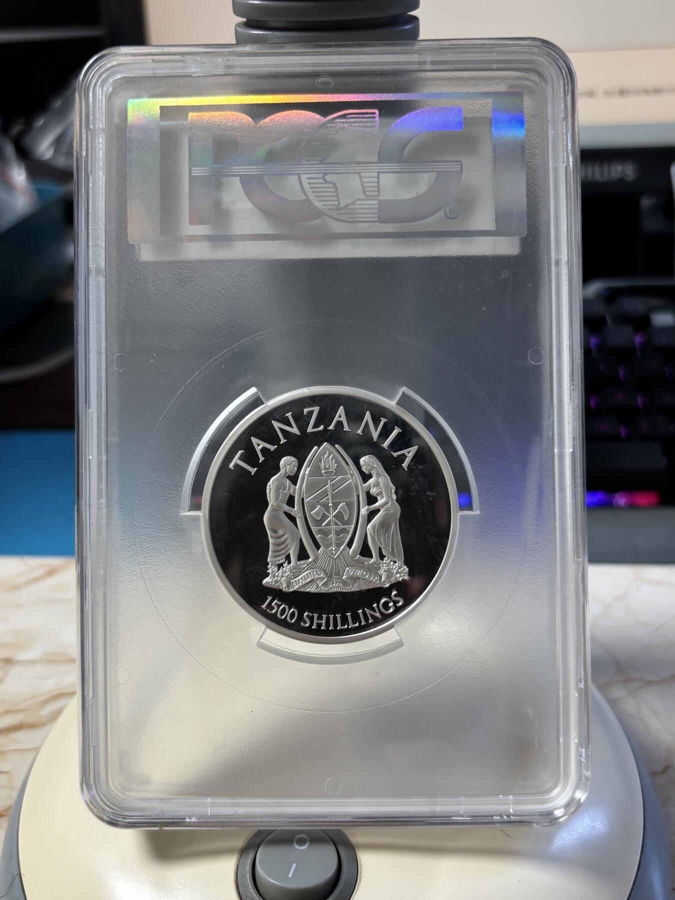 第181期拍卖 坦桑尼亚2018年珍稀动物雄狮2盎司银币PCGS-PR70首期无盒证书，999银，发行999枚
