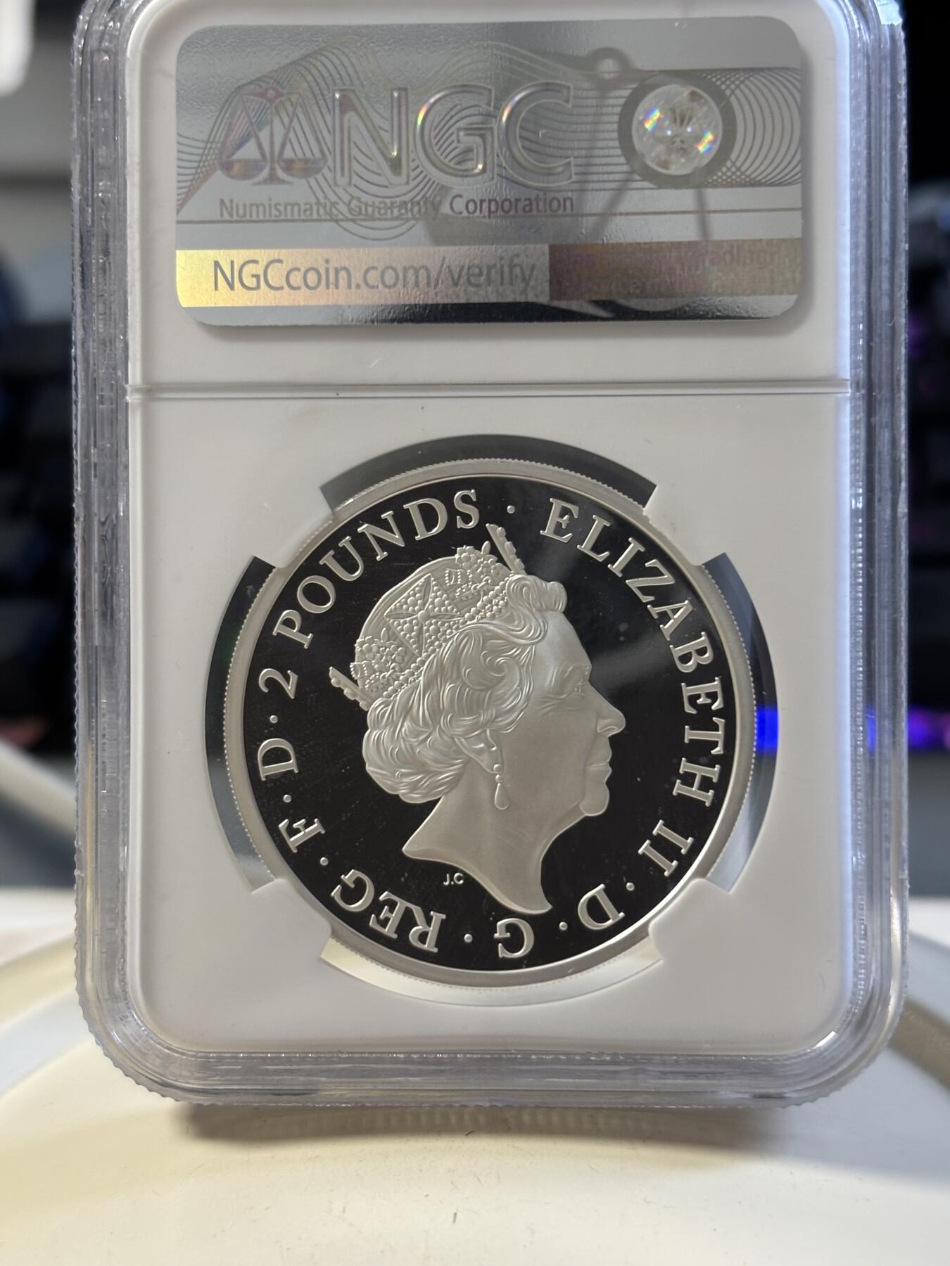 第181期拍卖 英国2019年神兽系列博福特耶鲁山羊银币NGC-PF70特殊便签，999银，发行4360枚