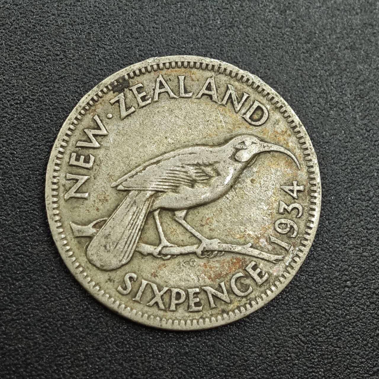 【淘币小摊】实时拍第七百八十八拍   散币小银币场   满百包邮可预留二周 每周一统一发货   新西兰1934年乔治五世6便士银币