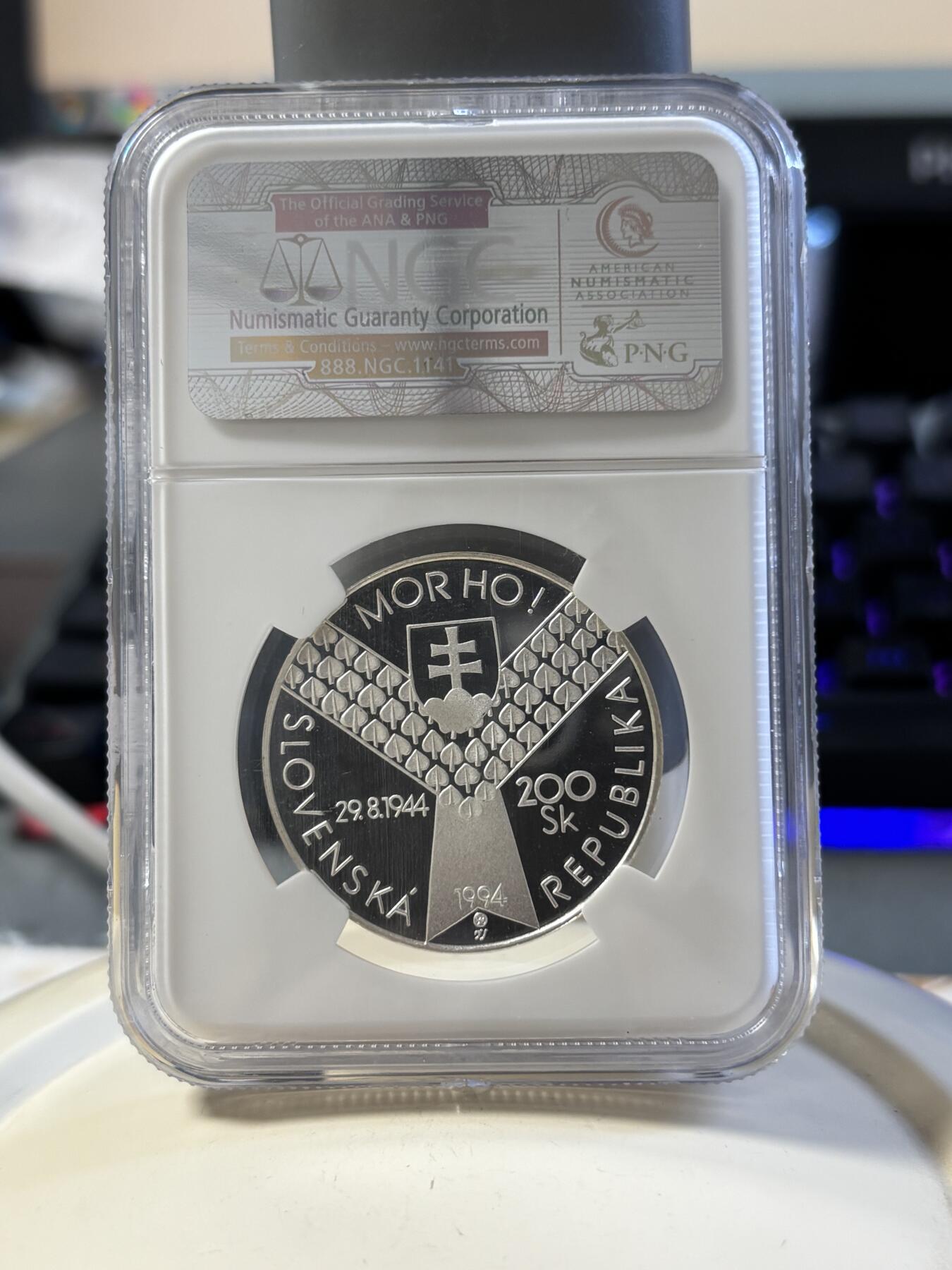 第181期拍卖 斯洛伐克1994年诺曼底登陆50周年精制银币NGC-PF69，750银，20克，发行2600枚