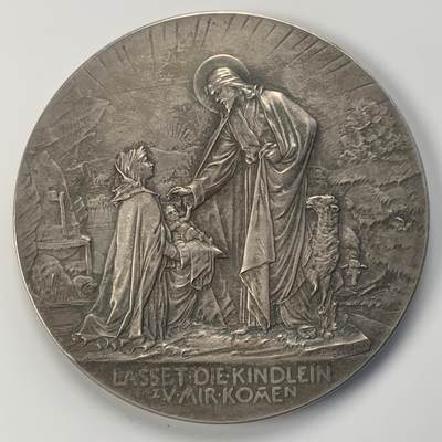 掌中浮雕-藏着的欧洲第041场 - 1899年德国宗教镀银铜章， Dürrich雕刻，60mm，85g，奇怪的是同款银章只有70克，我没有经手过，唯一解释就是银章比较薄