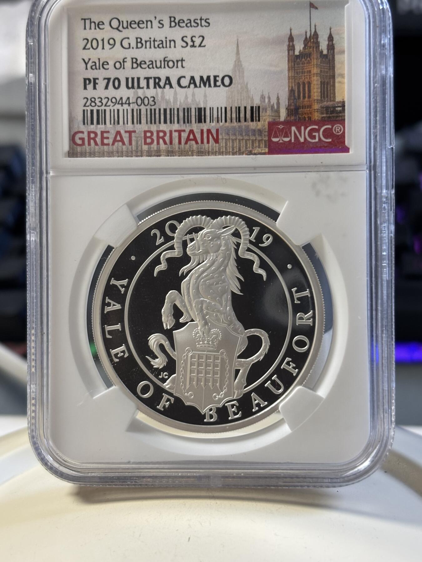 第181期拍卖 英国2019年神兽系列博福特耶鲁山羊银币NGC-PF70特殊便签，999银，发行4360枚