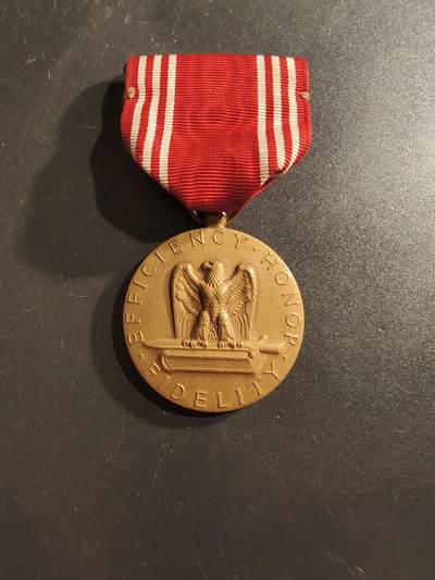 老王徽章第161期 - 美国陆军品德优良奖章     二战版本