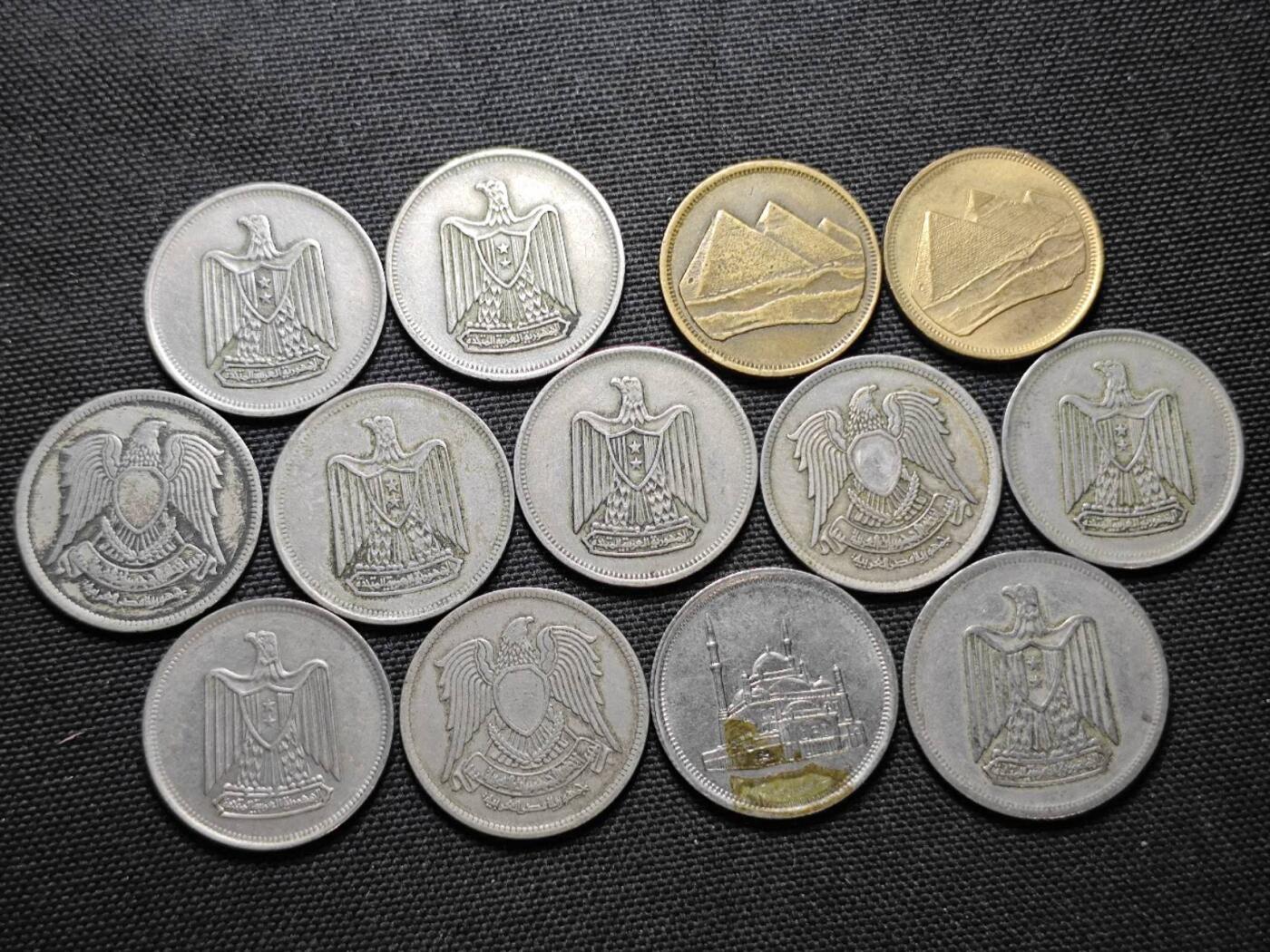 KK钱币收藏小铺  第364场  2月预留时间 周末发货  埃及一组13枚散币