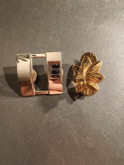 老王徽章第161期 - 美国海军少校、上尉军衔符号2枚