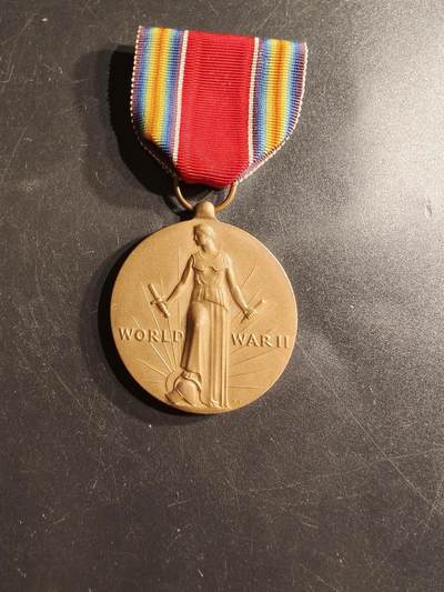 老王徽章第161期 - 美国二战胜利奖章