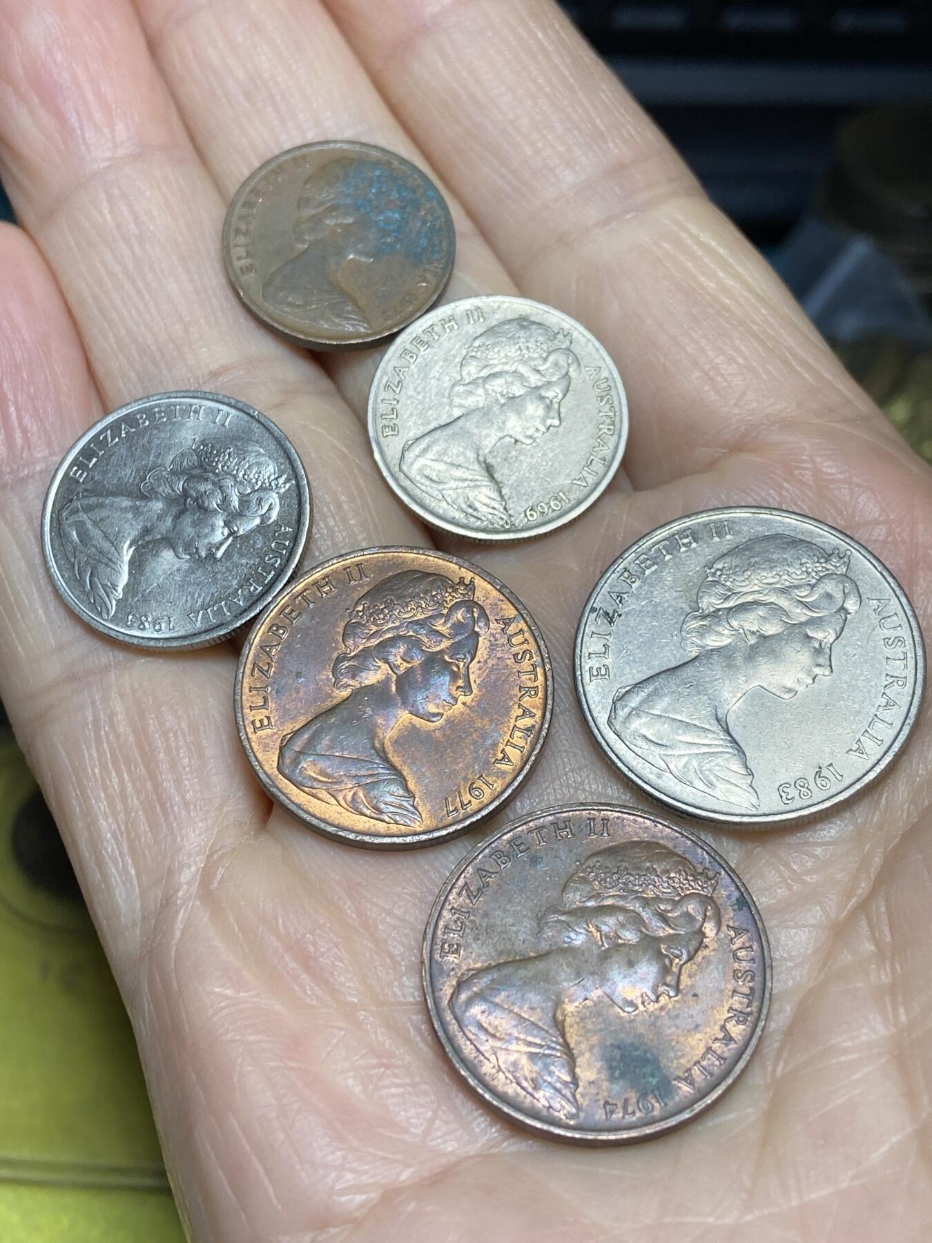 2025年第一百二十二场(总第一百四十八场）外国好品散币(免佣金)