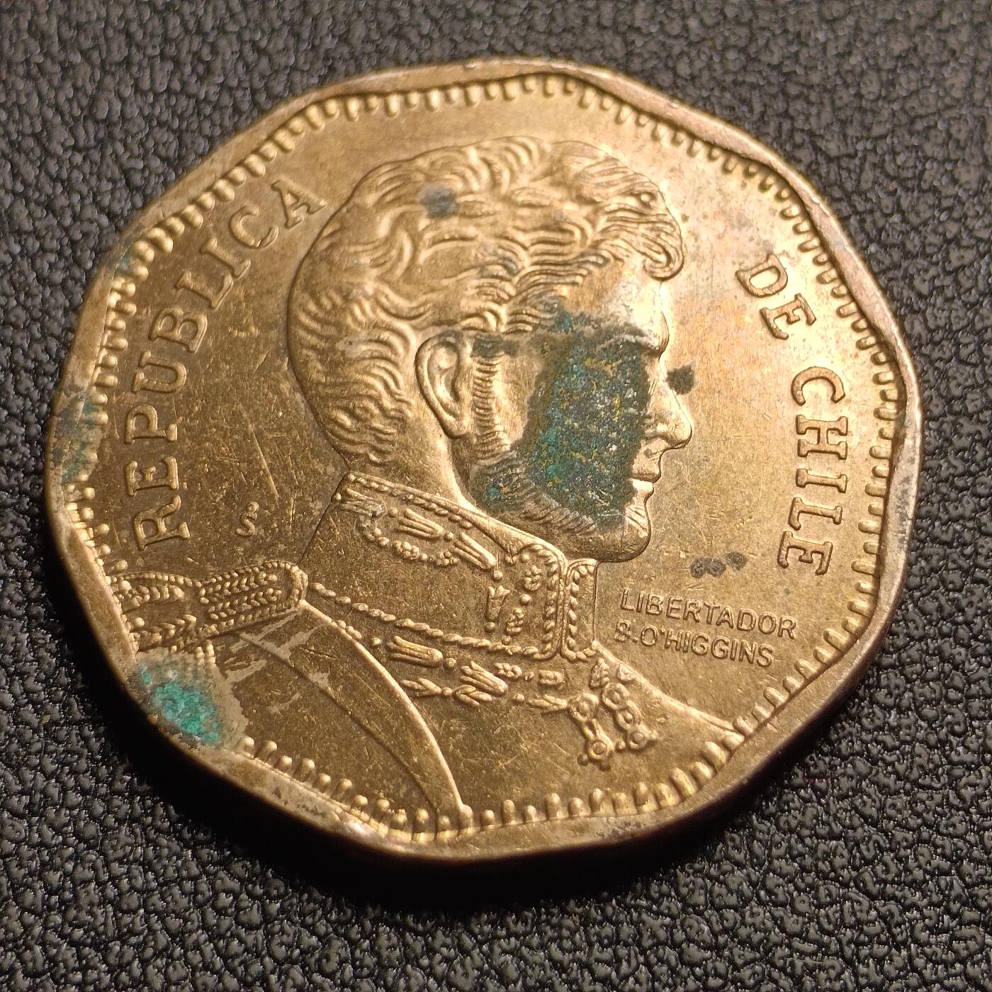 泉币菌-第127场-精品福利场(115场之后的本周末发货，感谢理解) 铜底光 希金斯 智利 50比索黄铜人物硬币 25.4毫米 7.0克