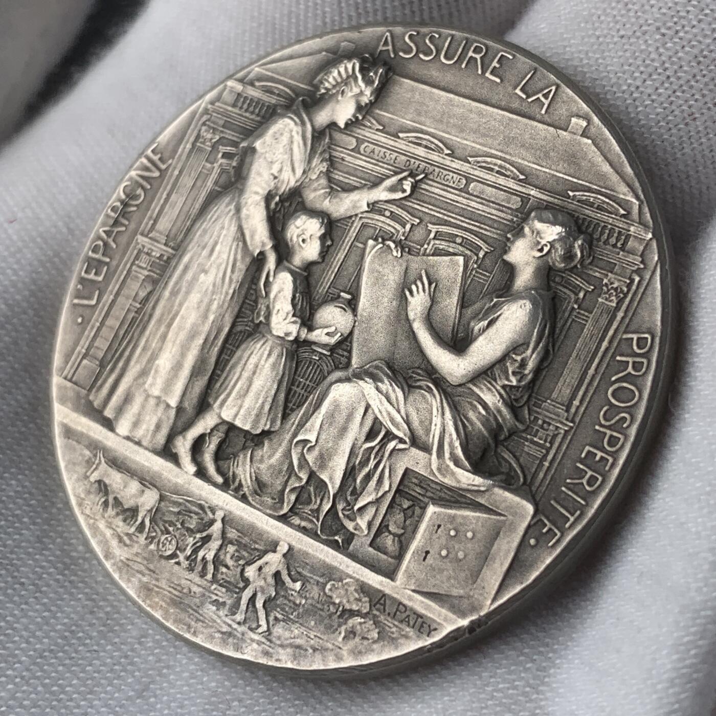 掌中浮雕-藏着的欧洲第041场 法国银行银章， 40.5mm，38g，A.patey雕刻