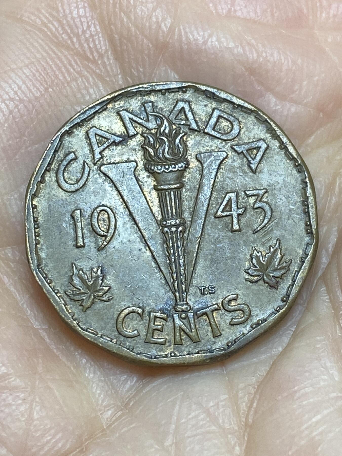 2025年第一百二十二场(总第一百四十八场）外国好品散币(免佣金) 加拿大🇨🇦1943年5分(乔治六世第三版，首发年，顿巴黄铜材质)
