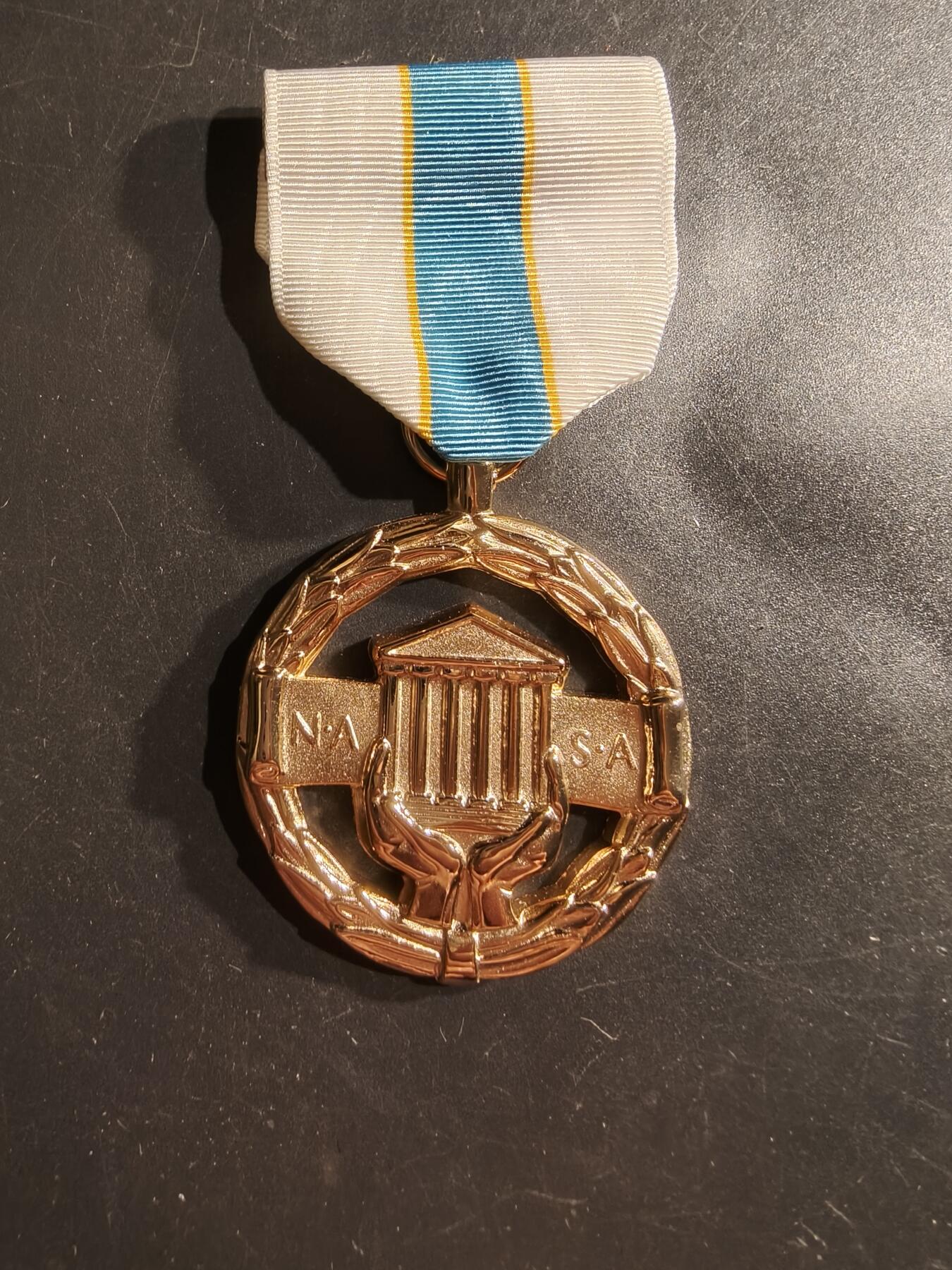 老王徽章第161期 美国NASA卓越成就奖章