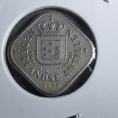 沼泽如烟--第892场 - 荷属安的列斯1977年五分