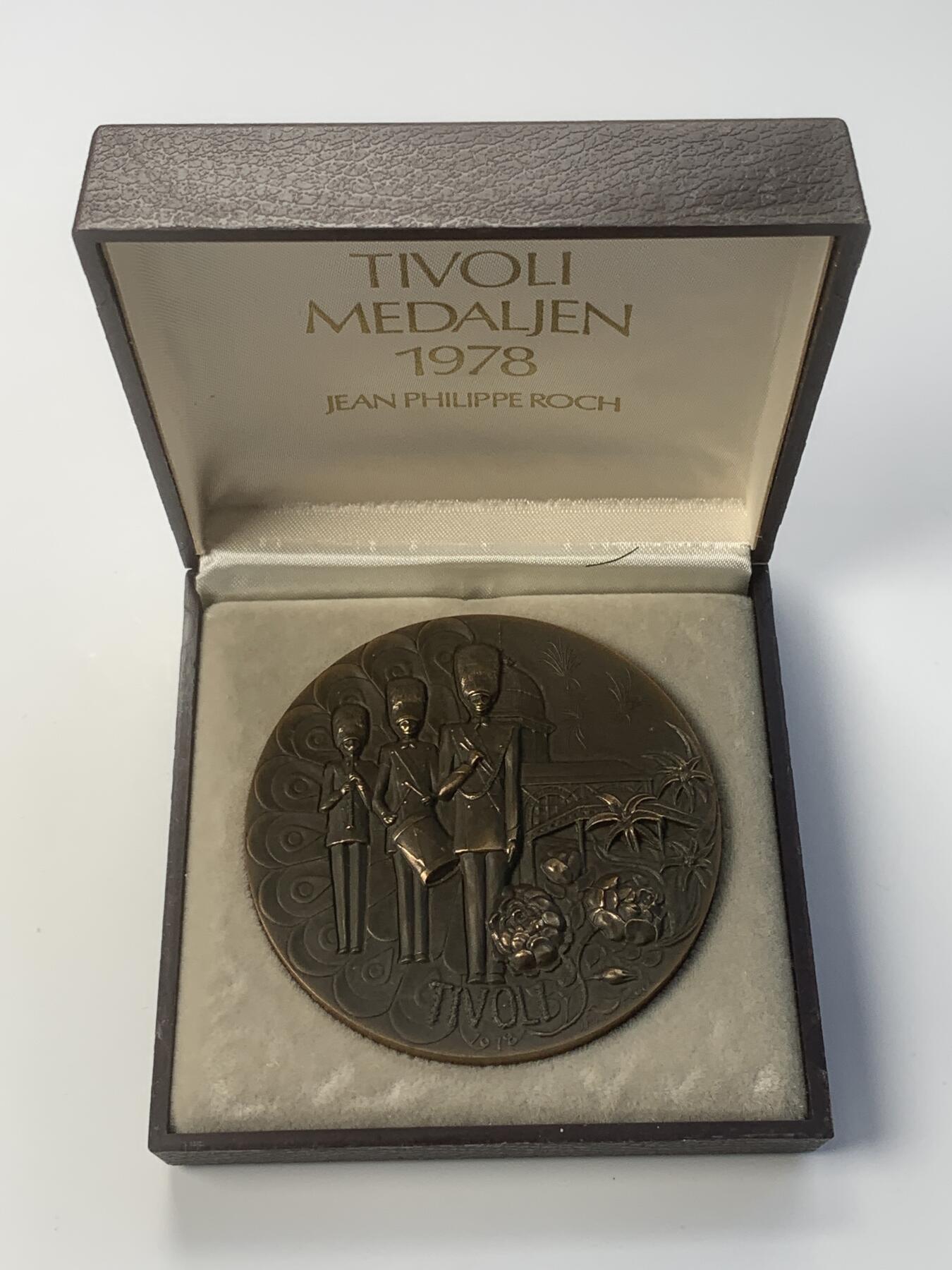 掌中浮雕-藏着的欧洲第040场 1978年丹麦音乐节大铜章，70mm，原盒