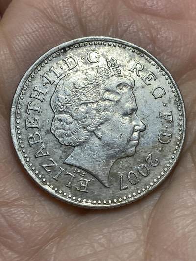 2025年第一百二十三场(总第一百四十九场）外国好品散币(免佣金) 英国🇬🇧2007年10便士(伊丽莎白二世老年冠狮)