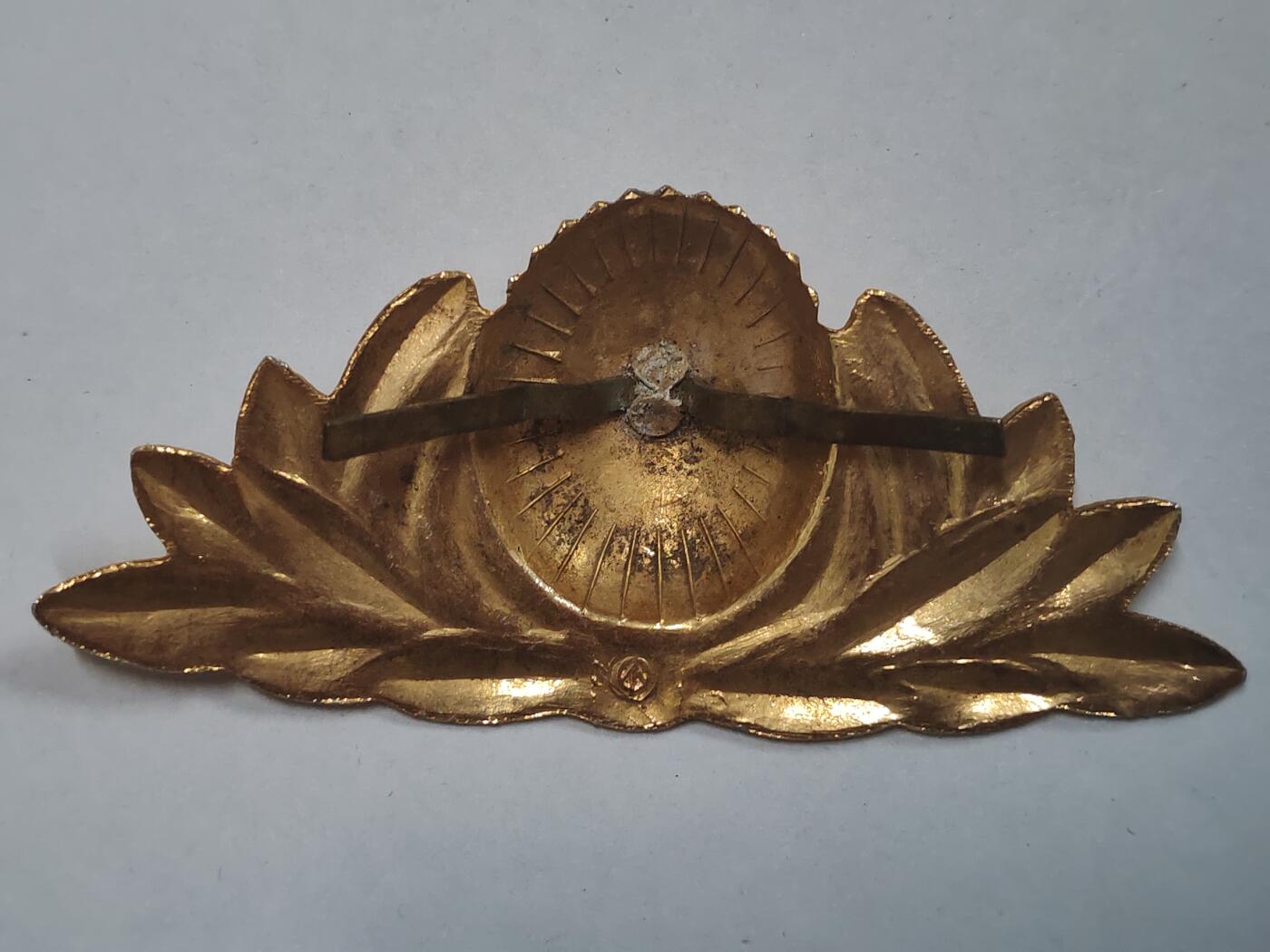 韵星假日拍卖第三十期 -- Rimey Holidays Auction 30 苏联军官帽徽