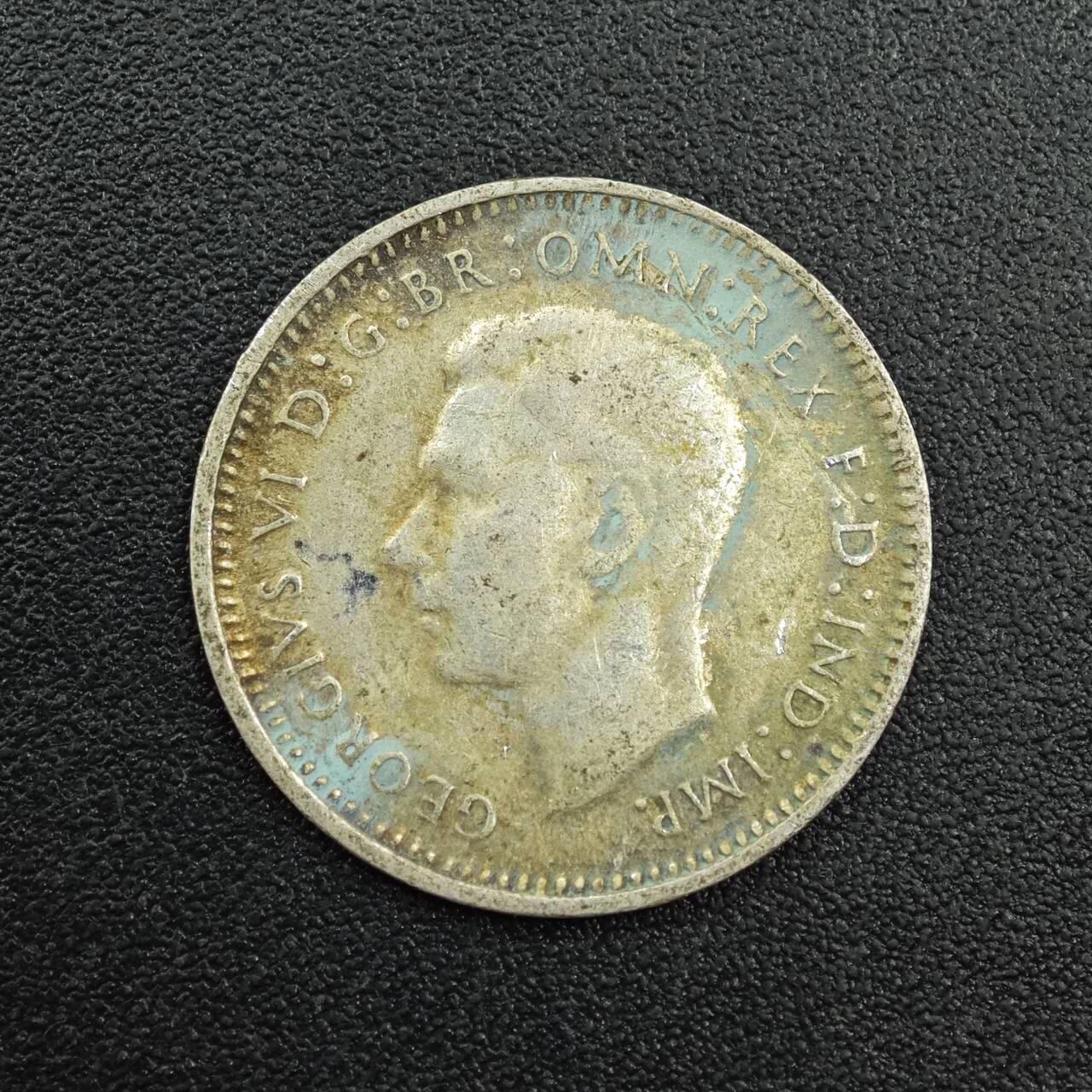 【淘币小摊】实时拍第七百八十八拍   散币小银币场   满百包邮可预留二周 每周一统一发货   澳大利亚1944年乔治六世3便士银币