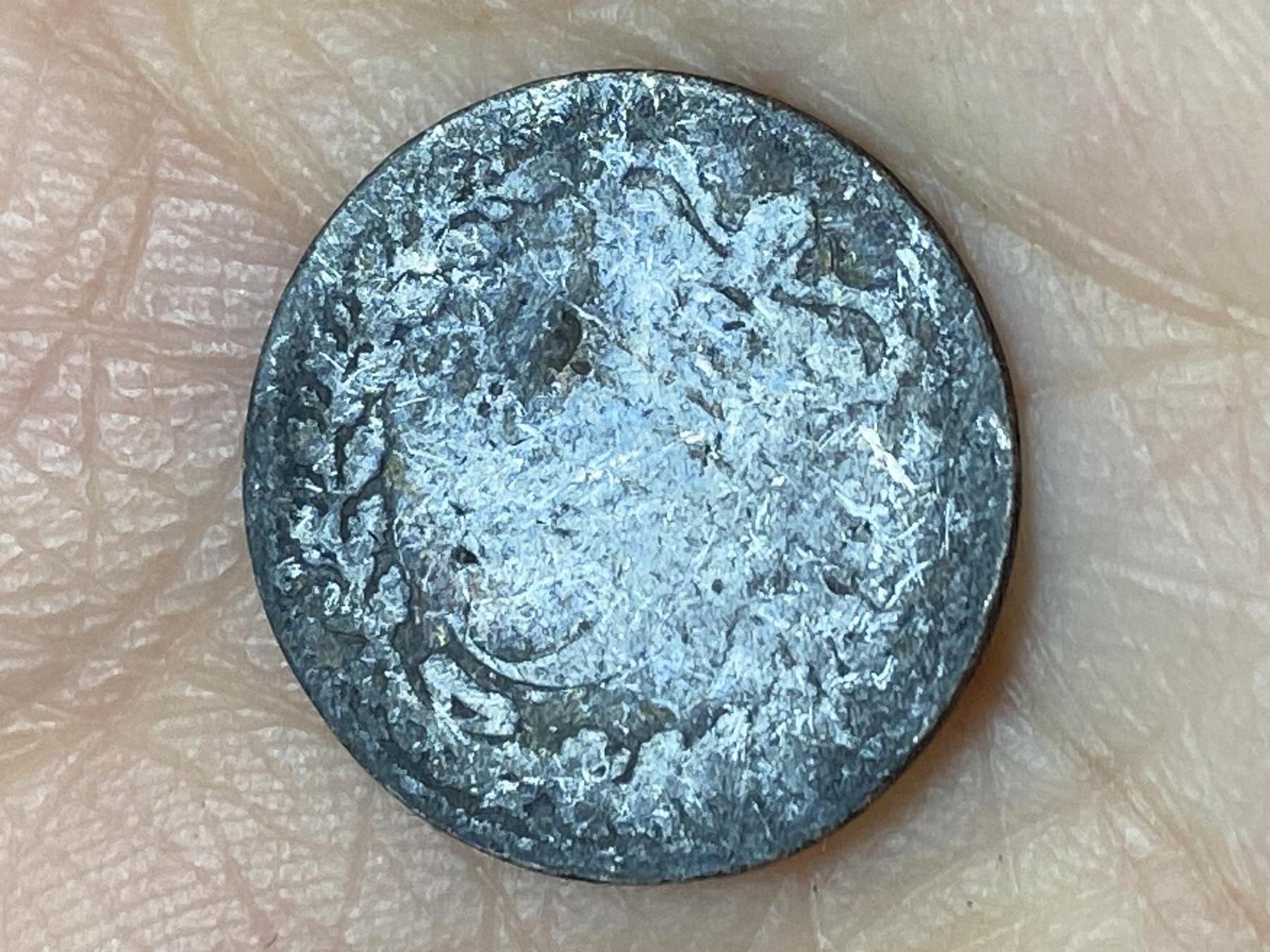 2025年第一百二十三场(总第一百四十九场）外国好品散币(免佣金) 英国🇬🇧3便士银币，重1.27克(维多利亚女王青年，925高银)