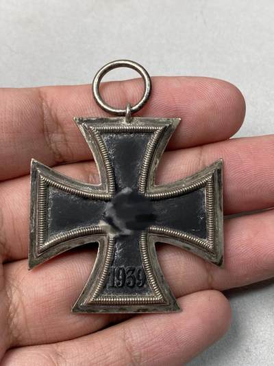 万国钱币拍卖第054期 - 1939年德国民族社会主义工人党WWⅡ二级铁十字勋章 保存完好可佩戴状态（原图请私信后台）