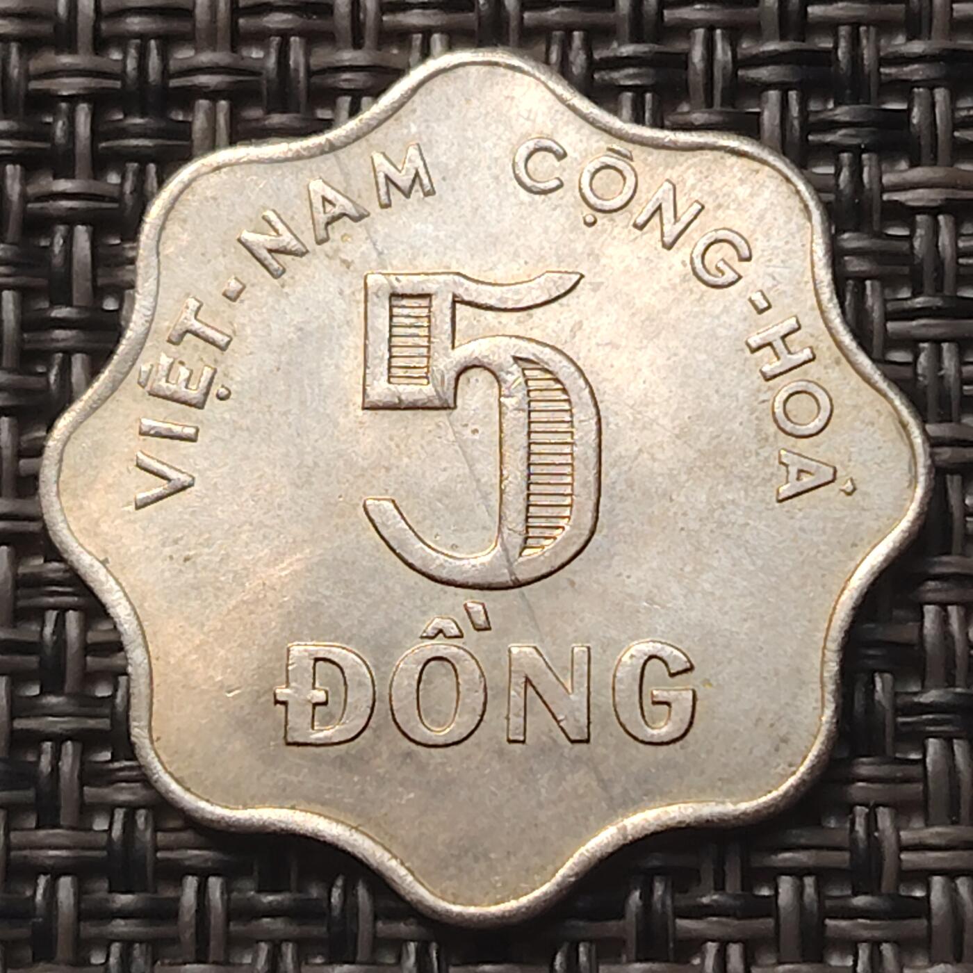 布加迪🐬～世界钱币(上海)🌾第 257 期 /  各国套币和散币