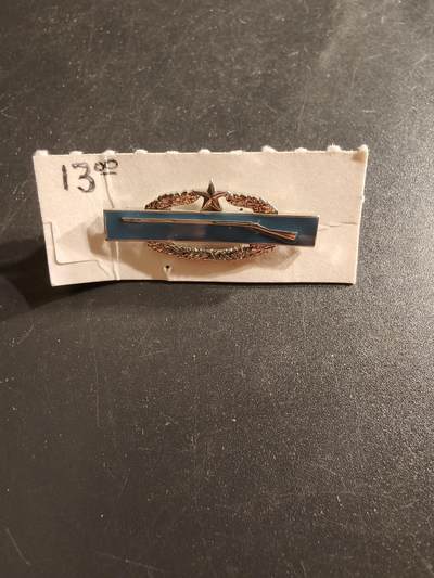 老王徽章第161期 - 美国战斗步兵技能章    2次获得    晚礼服尺寸