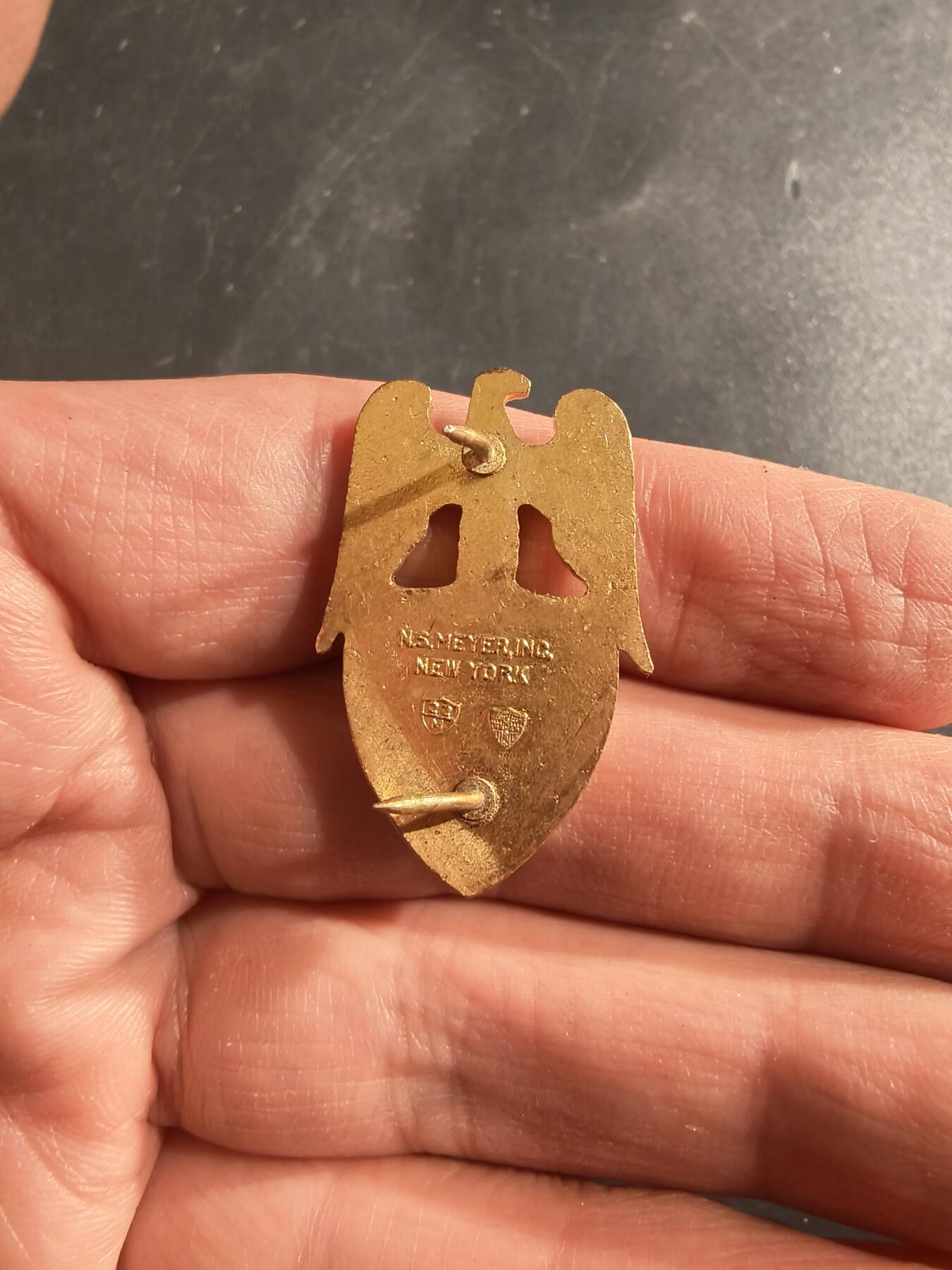 老王徽章第161期 美国陆军部副部长勤务副官领章     带厂标    1.25英寸