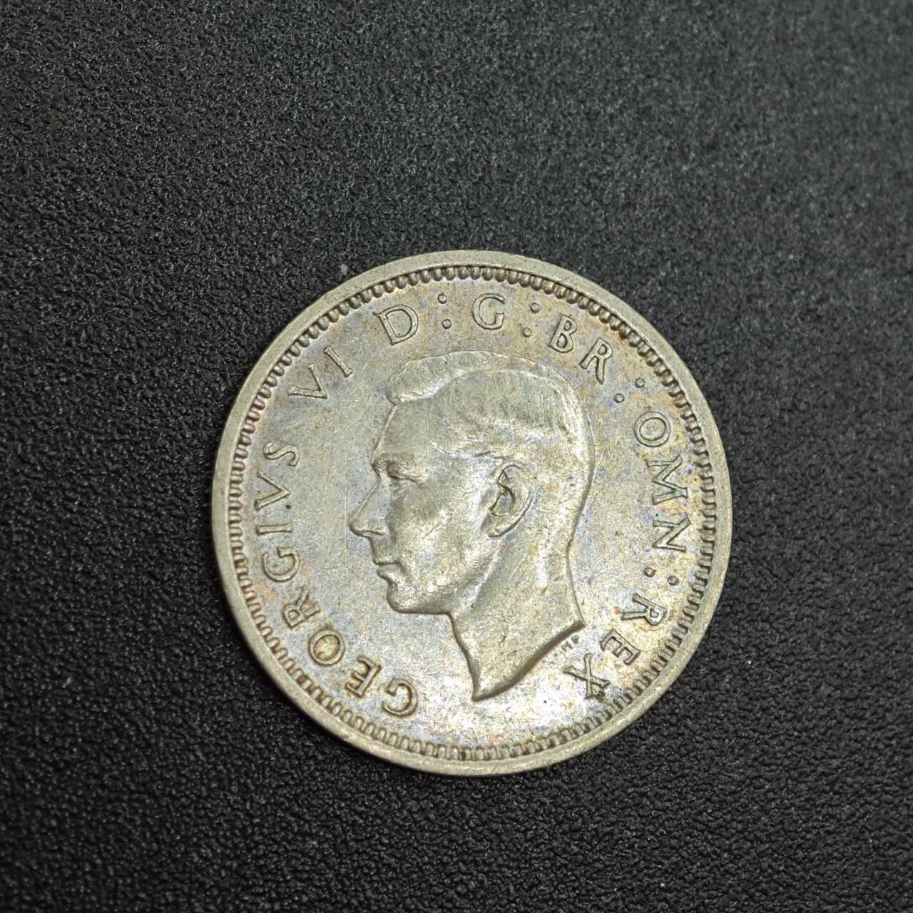 【淘币小摊】实时拍第七百八十八拍   散币小银币场   满百包邮可预留二周 每周一统一发货   英国1940年乔治五世3便士银币