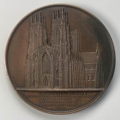 掌中浮雕-藏着的欧洲第040场 - 1854年英国约克大教堂铜章 ，法文版，59mm，大师维纳作品