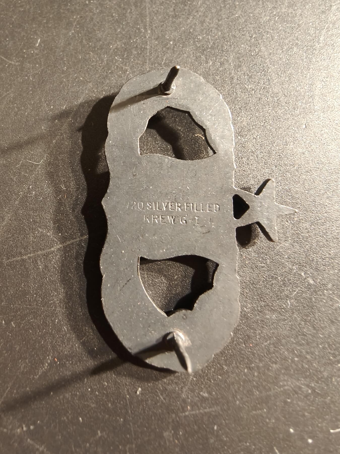 老王徽章第161期 美国空军中级武器管控员技能章     包银