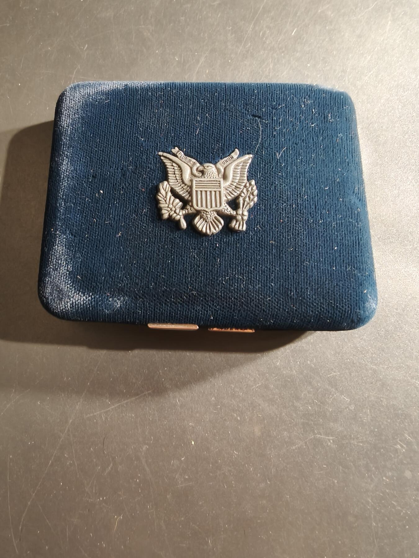 老王徽章第161期 美国空军帽徽带原盒